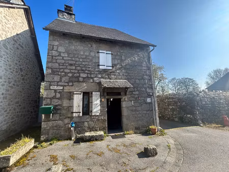 maison de village à saint-angel en corrèze
