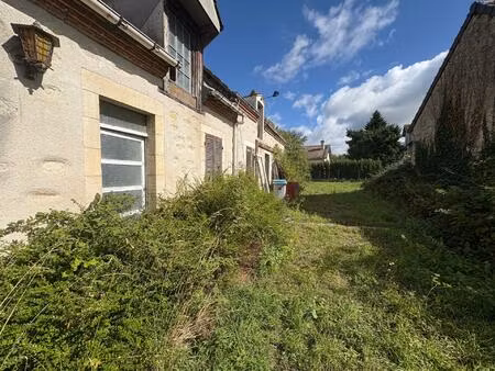 ensemble immobilier 200m2 sur terrain constructible 2500m2