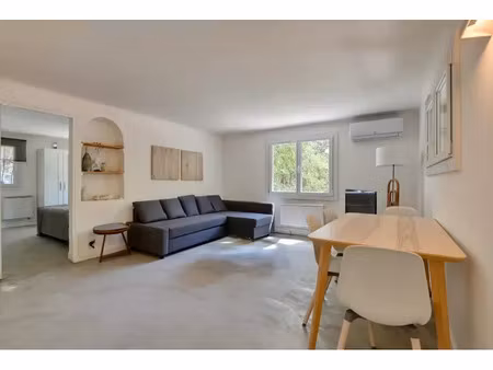 location appartement 3 pièces 50 m² à ventabren (13122)
