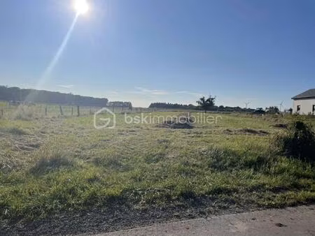 terrain de 2 866 m² à launstroff