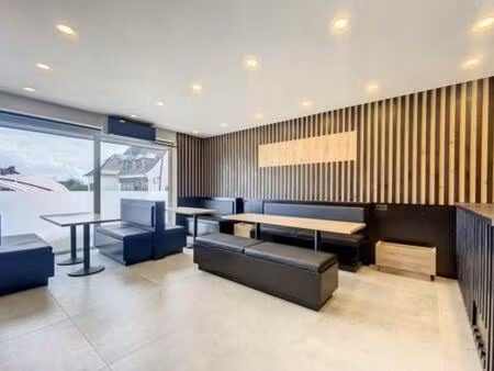 commerciële eigendom te huur in sint-pieters-leeuw