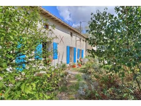 maison cours 2 pièce(s) 91 m2