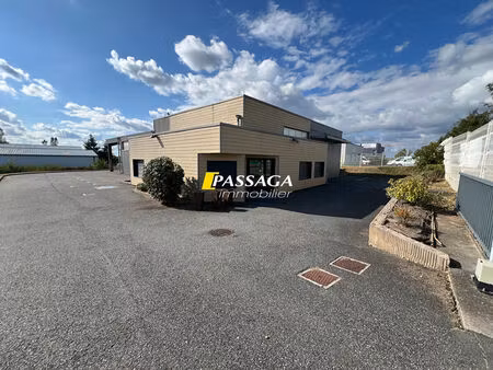 location local d'activités 451m2 olemps 12510 - 3150 € - surface privée