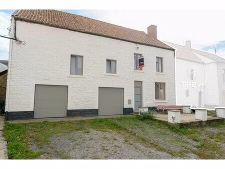 spacieuse maison 5 ch renovée à falaën !