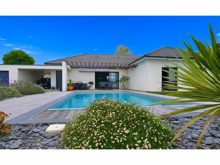 superbe contemporaine 2022 de plain pied vue pyrénées