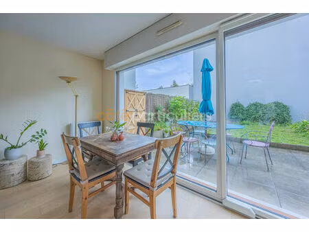 nantes est--appartement--3 pieces--2 chambres--terrasse et jardin