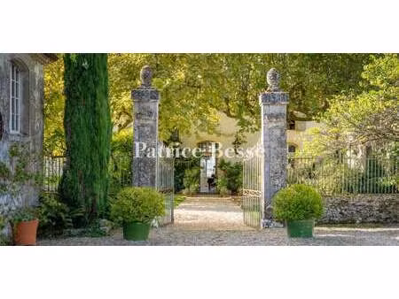 propriété avec piscine et jardin agen (47)