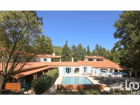 vente hôtel 3* 675 m²