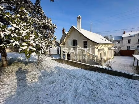 maison bourgeoise proche de la commune de maisse