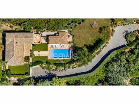 villa avec piscine et terrasse grimaud (83)