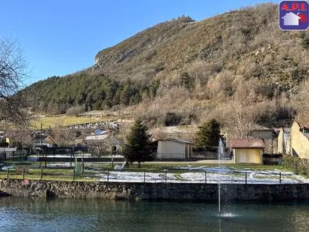 terrain constructible viabilisé à vendre