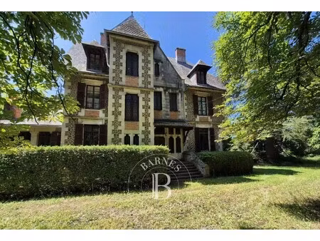 manoir à vendre à perrier