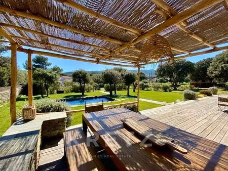 villa de luxe à vendre à macinaggio