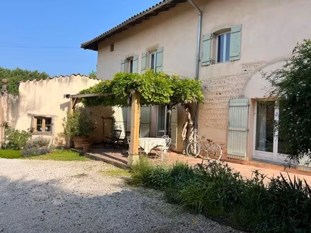maison de luxe à vendre à neuville-les-dames