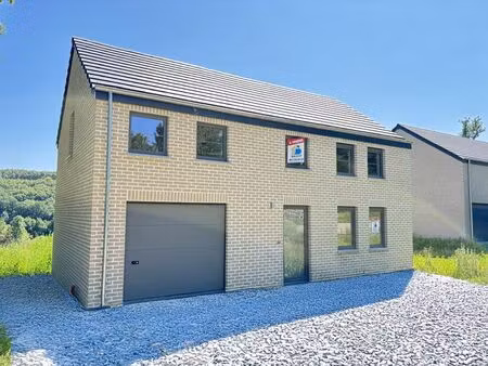 maison neuve à vyle-et-tharoul avec superbe vue