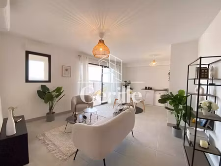 vente appartement 3 pièces 60.44 m² à la londe-les-maures (83250)  380 000 €