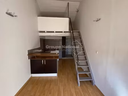 location appartement 1 pièce 22 m² à courthézon (84350)