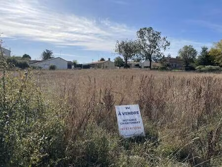 vente terrain à péault (85320) : à vendre / 1355m² péault