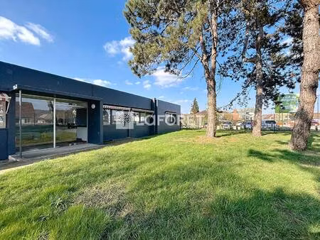 local d'activités à louer