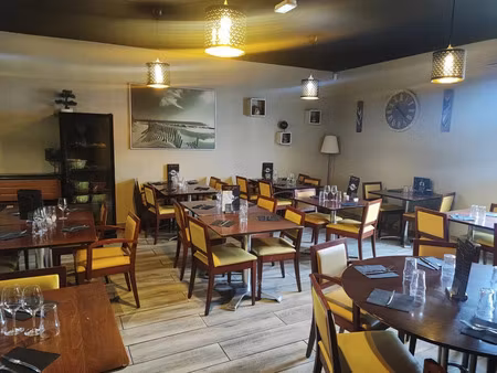 vente locaux professionnels 4 pièces 240 m² à camaret-sur-mer (29570)  291 200 €