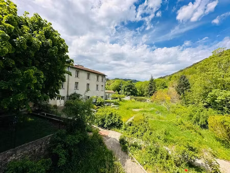 vente immeuble 8 pièces 248 m² à saint-prix (07270)  160 000 €