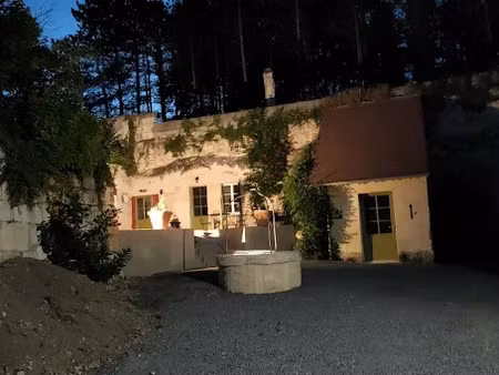 location meublée chambre 1 pièce 9 m² à loches (37600)  350 €