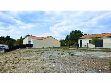 terrain constructible - touvre