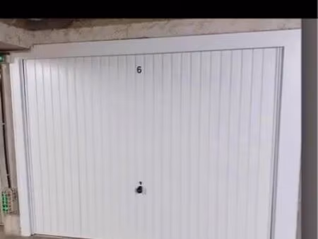 exceptionnel loue box ultra sécurisé rueil malmaison / bougival