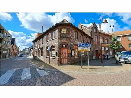 horecapand met gelagzalen en woonst te koop in aartrijke ...