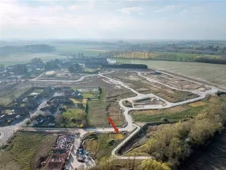 terrain à bâtir lot 77