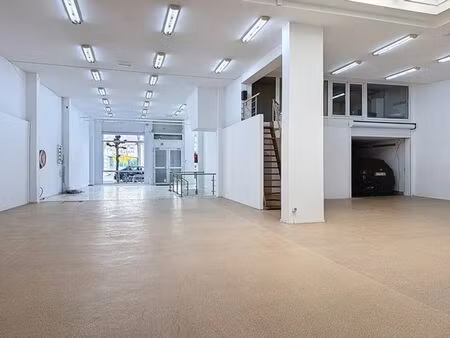 quartier sainte marie - spacieux showroom de 700m2