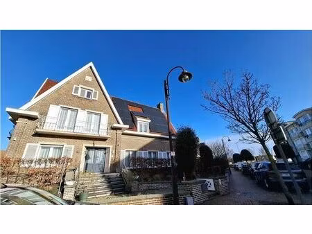 bed and breakfast met 8 kamers en woonst te huur in wendu...