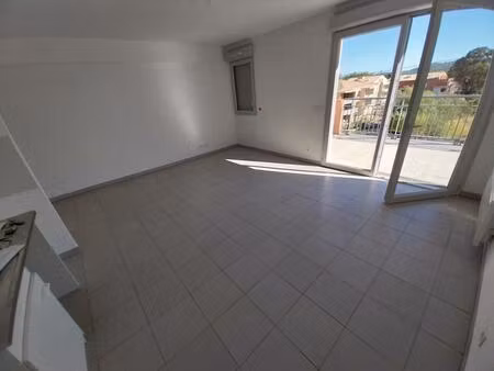 appartement t4