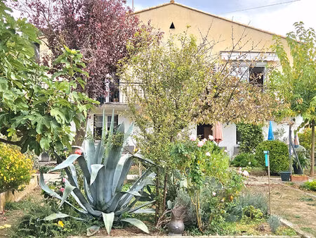 maison 6 pièce(s) 140 m2 jardin et grand garage