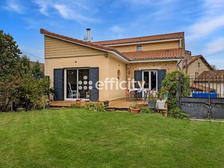 maison 7 pièces - 150 m²