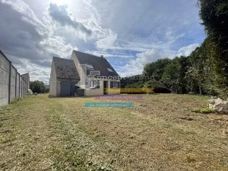 pavillon 80m² - 5 pièces - 990m² de terrain