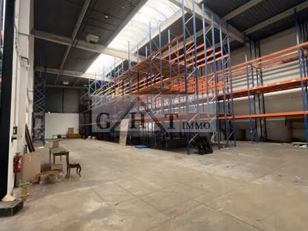 a louer 1502 m² entrepot bureaux a saint-ouen sur seine