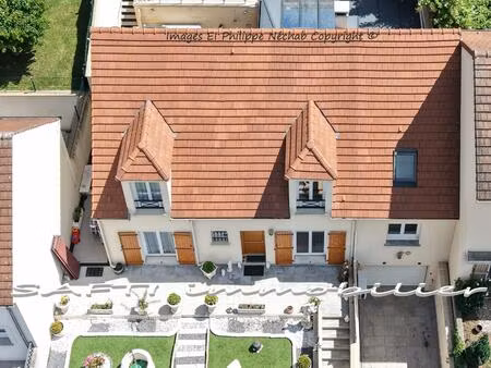 maison contemporaine 164m2 - 5 chambres - dont un studio t2 indépendant – garage – véranda