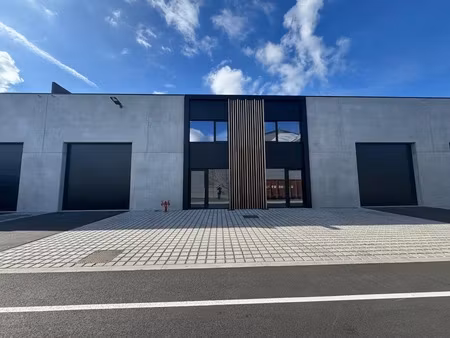 commercieel te huur in oudenburg