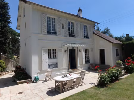 maison à vendre ville d'avray 7 pièce(s) 175m2 1 480 000€