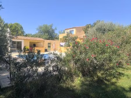 villa provençale avec piscine – 183 m² – terrain 3360 m² – proche verdon