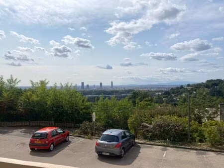 location appartement 1 pièce 33m² caluire et cuire 69300