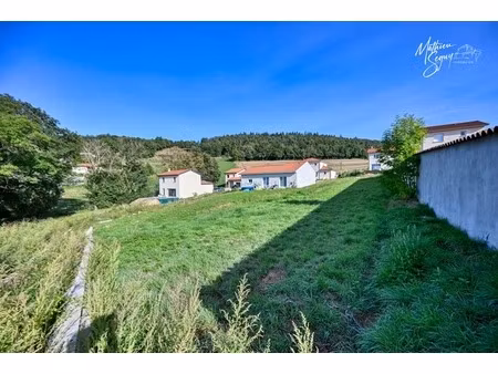 terrain constructible dans un village convivial