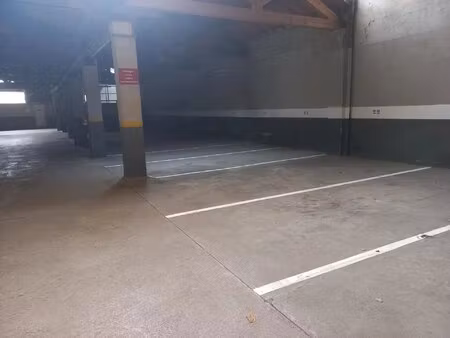 location parking aix en provence 13100