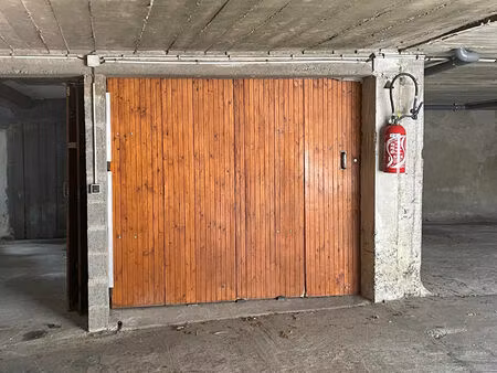 vente parking / box  11.25m²  saint