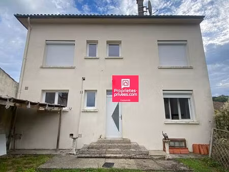 maison centre village toutes commodités