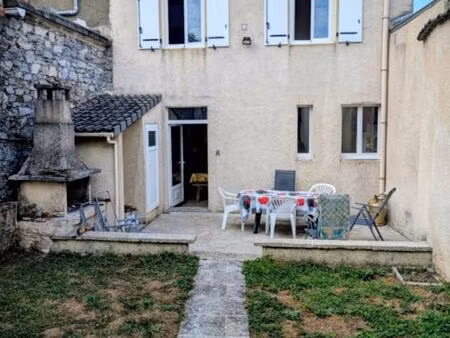maison saint pierre de trivisy 5 pièce(s) 93 m2