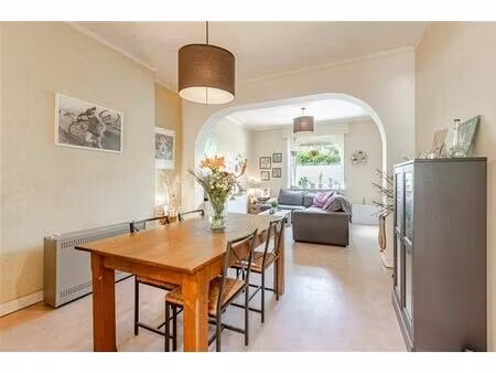 charmante op te frissen woning centrum heusden!