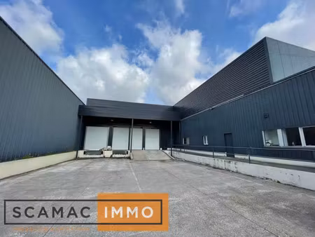 entrepôt de 850m²