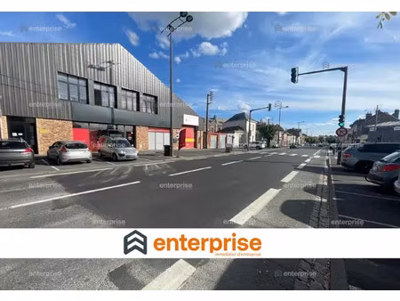 local commercial– emplacement premium à saint-quentin - 230 m2